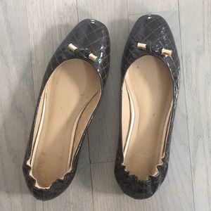 Lillie Pulitzer Black Flats